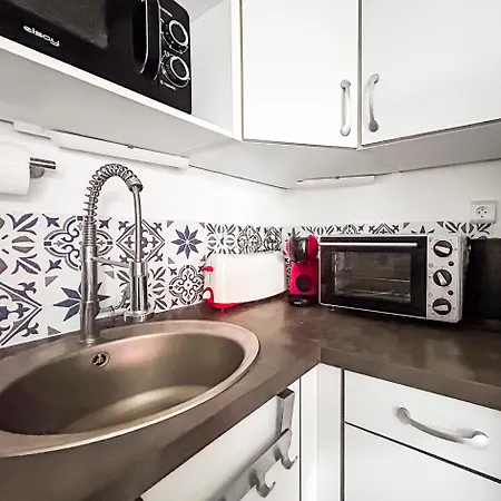 Appartement Avec Grande Terrasse Proche Du Centre Meyzieu